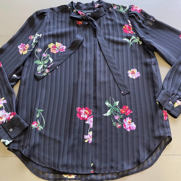 Ann Taylor LOFT Tops - Ann Taylor Women's Tunic Black  Lace Up Sz Small